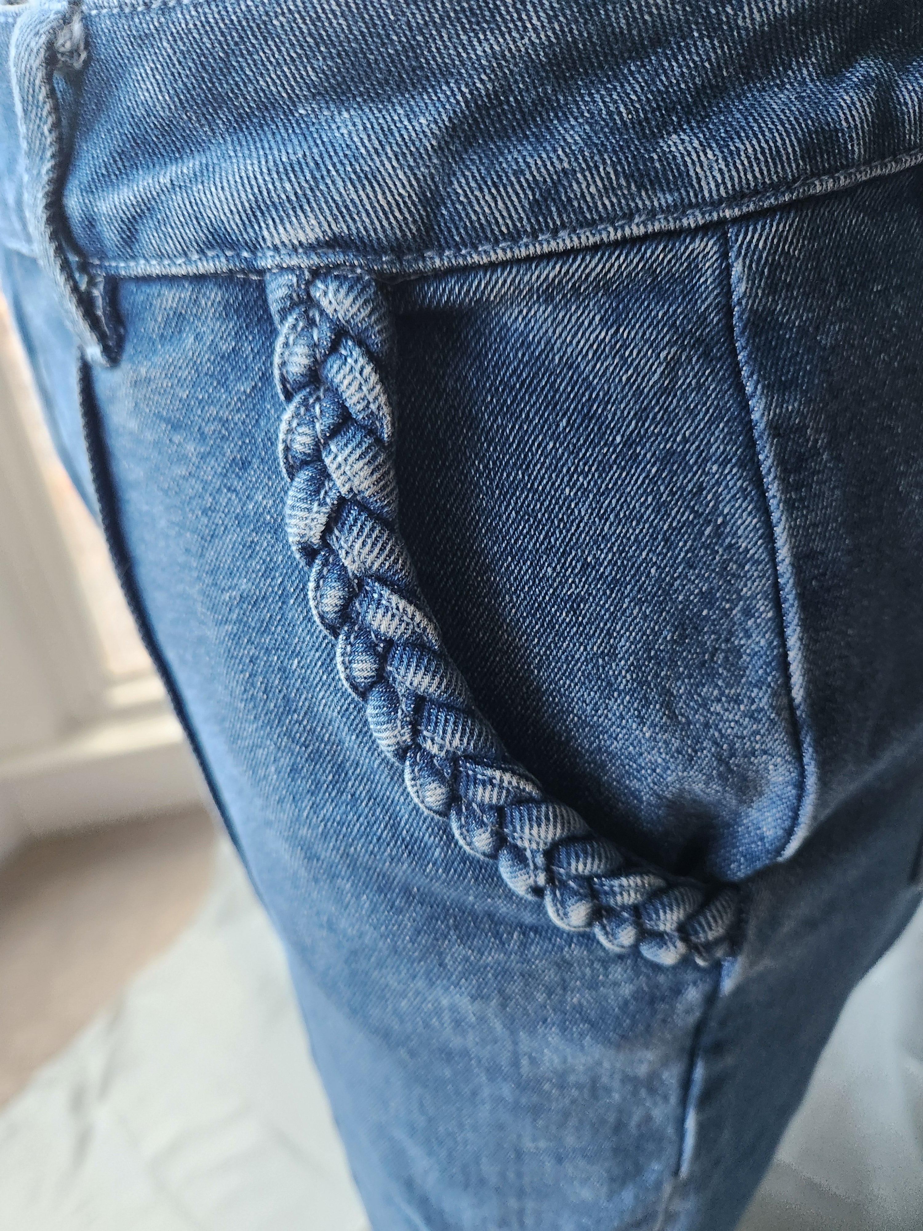 Flying Tomato Jeans w/Braid Detail - New Never Worn